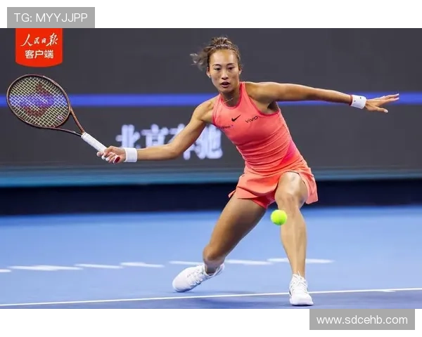 郑钦文中网女单决胜盘伤退遗憾无缘八强展现拼搏精神